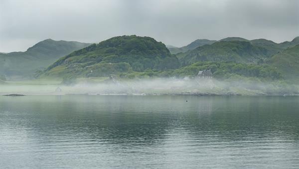 El Lago Ness, famoso por el enorme monstruo que supuestamente habita sus aguas
